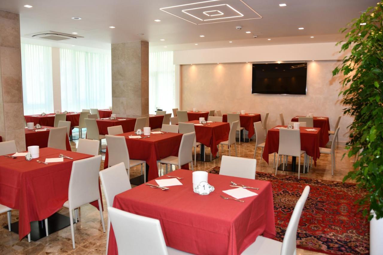 Hotel Playa Bibione Exterior foto