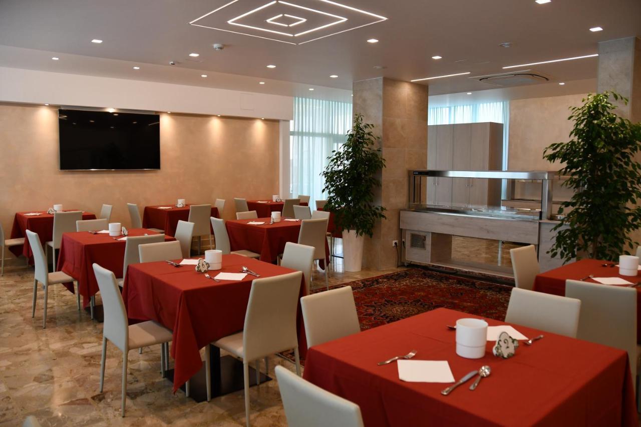 Hotel Playa Bibione Exterior foto